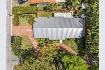 615 NE 115th St, Biscayne Park, FL 33161 - Photo 55