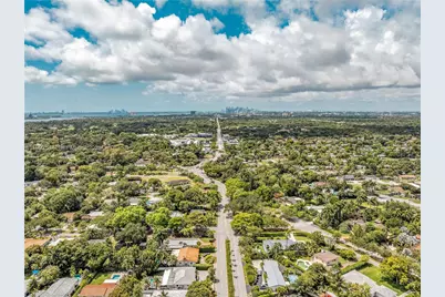 615 NE 115th St, Biscayne Park, FL 33161 - Photo 61