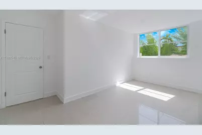 1075 93rd St #203, Bay Harbor Islands, FL 33154 - Photo 11