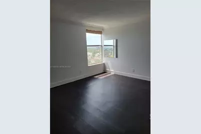 2020 NE 135th St #904, North Miami, FL 33181 - Photo 9