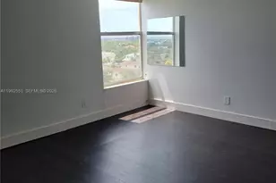 2020 NE 135th St, North Miami, FL 33181 - Photo 9