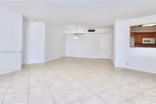 3500 Mystic Pointe Dr, Aventura, FL 33180 - Photo 5