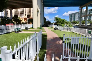 3500 Mystic Pointe Dr, Aventura, FL 33180 - Photo 47