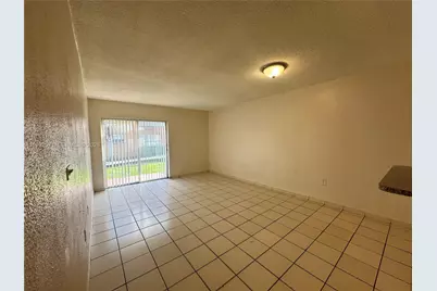 1008 NW 45th Ave #08, Miami, FL 33126 - Photo 13