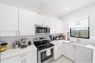 24644 SW 118th Ct #24644, Homestead, FL 33032 - Photo 9