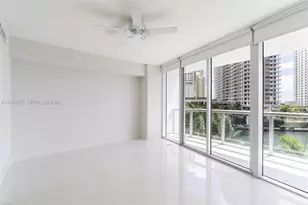 495 Brickell Ave, Miami, FL 33131 - Photo 9