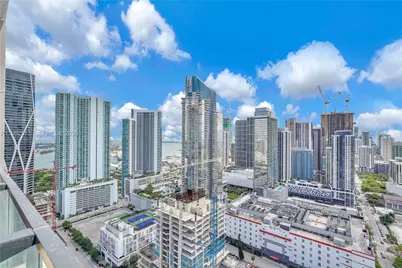 20 NE 11th St #2710, Miami, FL 33132 - Photo 29