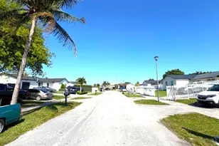 13041 SW 260th Terrace, Homestead, FL 33032 - Photo 5
