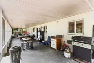 1752 S Anhinga Ln, Homestead, FL 33035 - Photo 39