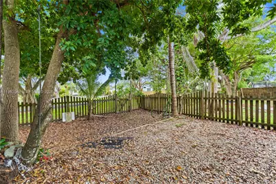 1752 S Anhinga Ln, Homestead, FL 33035 - Photo 45