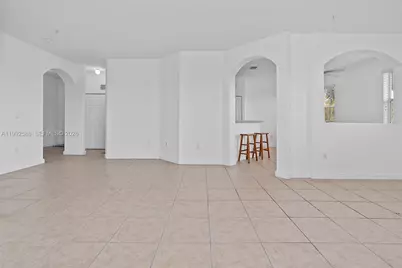 10012 NW 7th St #214, Miami, FL 33172 - Photo 7
