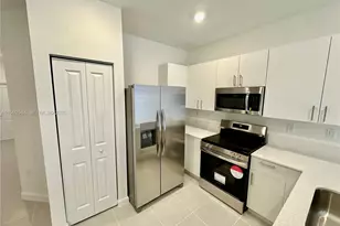 2867 SE 25th Ter, Homestead, FL 33035 - Photo 7