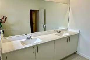 2867 SE 25th Ter, Homestead, FL 33035 - Photo 27