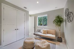 5602 SW 65th Ct, South Miami, FL 33143 - Photo 19