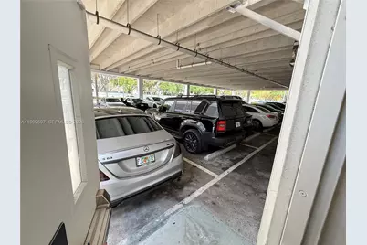 10015 NW 41st St #103, Doral, FL 33178 - Photo 17