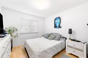 7760 NW 22nd St, Pembroke Pines, FL 33024 - Photo 11