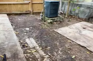 [Address not provided], Miami, FL 33161 - Photo 11