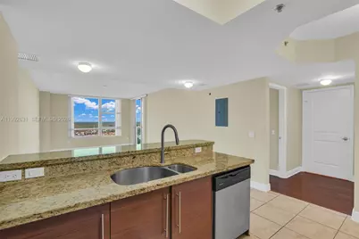 2681 N Flamingo Rd #1903S, Sunrise, FL 33323 - Photo 9
