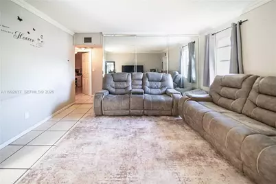 1119 NW 10th Pl, Fort Lauderdale, FL 33311 - Photo 9