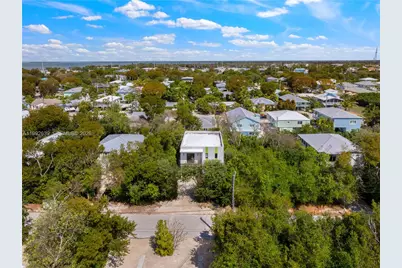 20 Coral Dr, Key Largo, FL 33037 - Photo 57