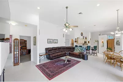 3038 Lakewood Dr, Weston, FL 33332 - Photo 13