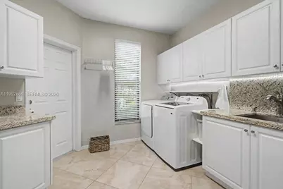 343 Coconut Cir, Weston, FL 33326 - Photo 31