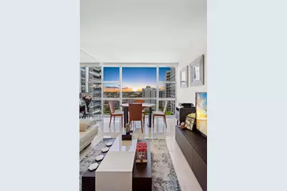 6801 Collins Ave #1414, Miami Beach, FL 33141 - Photo 9