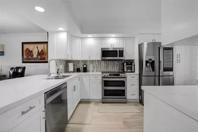 850 SW 138th Ave #111D, Pembroke Pines, FL 33027 - Photo 3