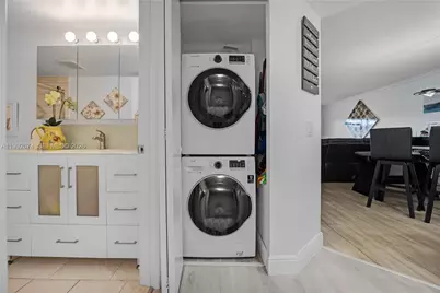 850 SW 138th Ave #111D, Pembroke Pines, FL 33027 - Photo 9