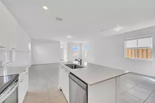 2300 NW 130th St, Miami, FL 33167 - Photo 11