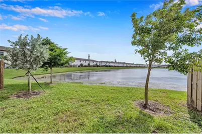 2300 NW 130th St, Miami, FL 33167 - Photo 19