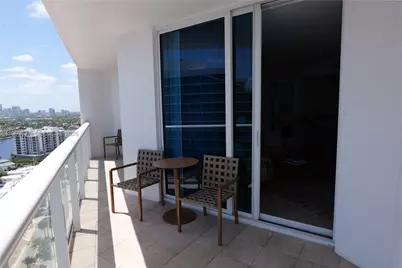 505 N Fort Lauderdale Beach Blvd #2205, Fort Lauderdale, FL 33304 - Photo 3