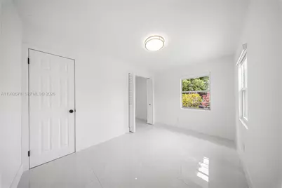 17860 SW 110th Ct, Miami, FL 33157 - Photo 23