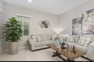 1784 Aspen Ln, Weston, FL 33327 - Photo 5