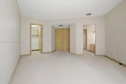 7383 Orangewood Ln #301, Boca Raton, FL 33433 - Photo 15