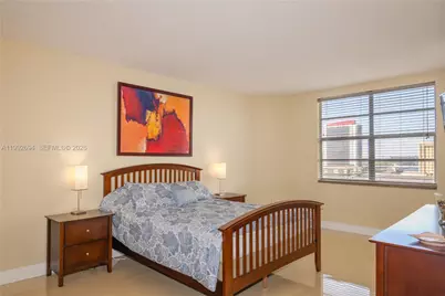 1965 S Ocean Dr #9F, Hallandale Beach, FL 33009 - Photo 11