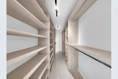 301 174th St #2004, Sunny Isles Beach, FL 33160 - Photo 19