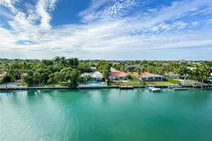 9800 W Bay Harbor Dr, Bay Harbor Islands, FL 33154 - Photo 1