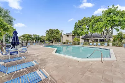 8119 NW 17th Mnr #8119, Plantation, FL 33322 - Photo 45