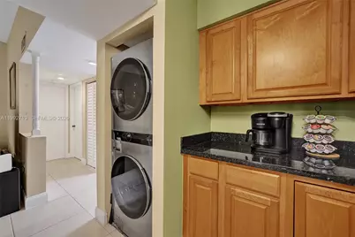 8119 NW 17th Mnr #8119, Plantation, FL 33322 - Photo 13