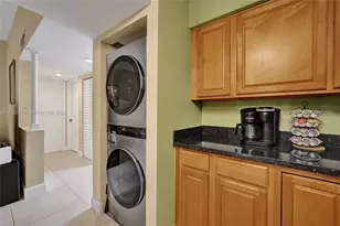 8119 NW 17th Manor, Plantation, FL 33322 - Photo 13