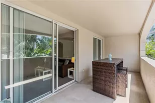 17100 N Bay Rd, Sunny Isles Beach, FL 33160 - Photo 27