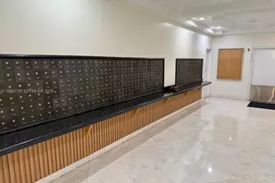 2780 NE 183rd St, Aventura, FL 33160 - Photo 9