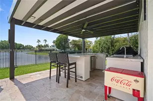 2569 Eagle Run Ln, Weston, FL 33327 - Photo 55