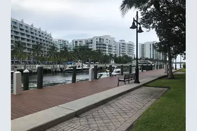 3001 NE 185th St #422, Aventura, FL 33180 - Photo 13