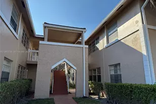 1024 Twin Lakes Dr, Coral Springs, FL 33071 - Photo 3