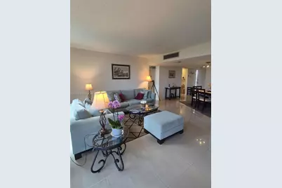 20400 W Country Club Dr #605, Aventura, FL 33180 - Photo 5