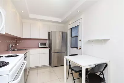 20400 W Country Club Dr #605, Aventura, FL 33180 - Photo 29