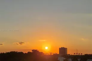 20400 W Country Club Dr, Aventura, FL 33180 - Photo 1