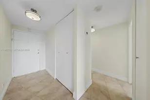 2451 Brickell Ave, Miami, FL 33129 - Photo 17